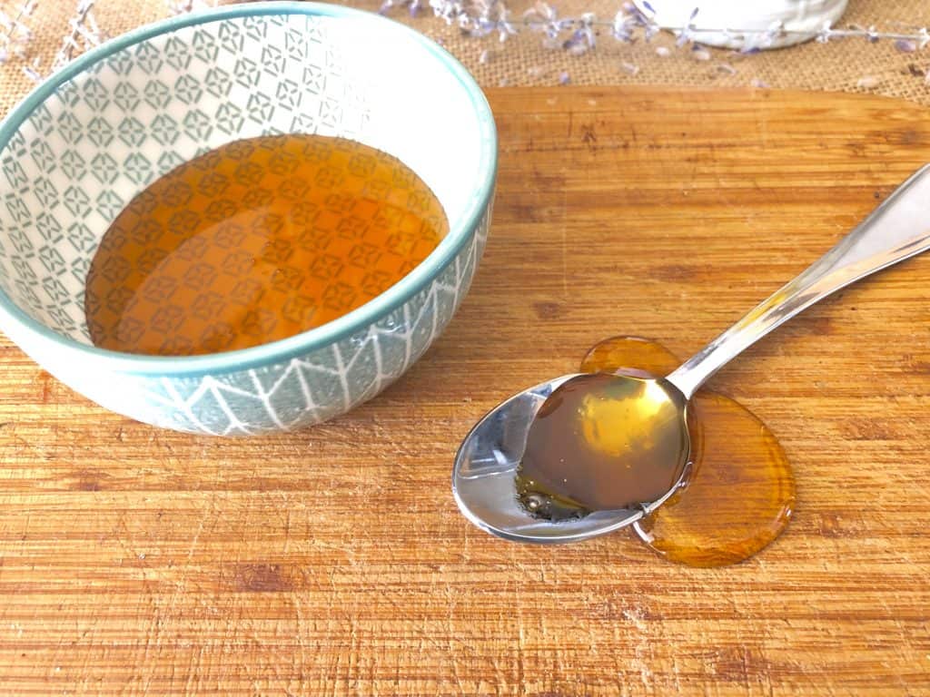 Honey on skin benefits honey face mask