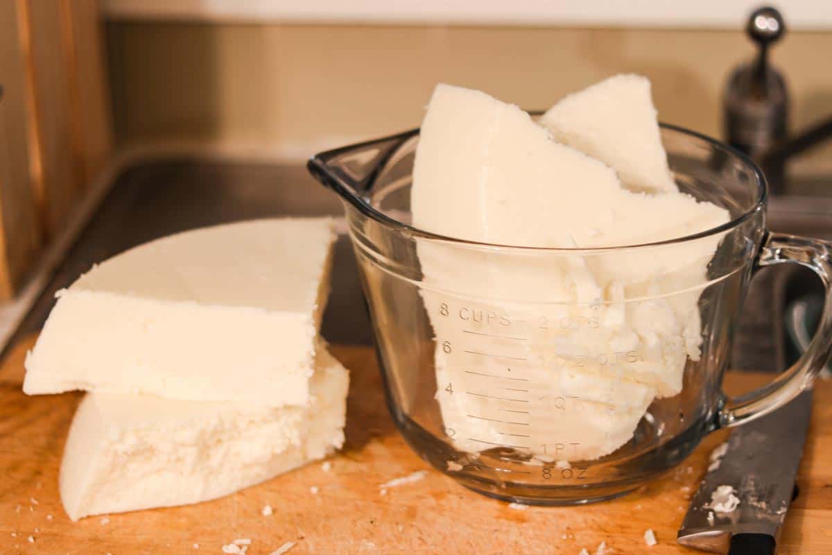 How to Render and Purify Tallow So That it is Odorless and White