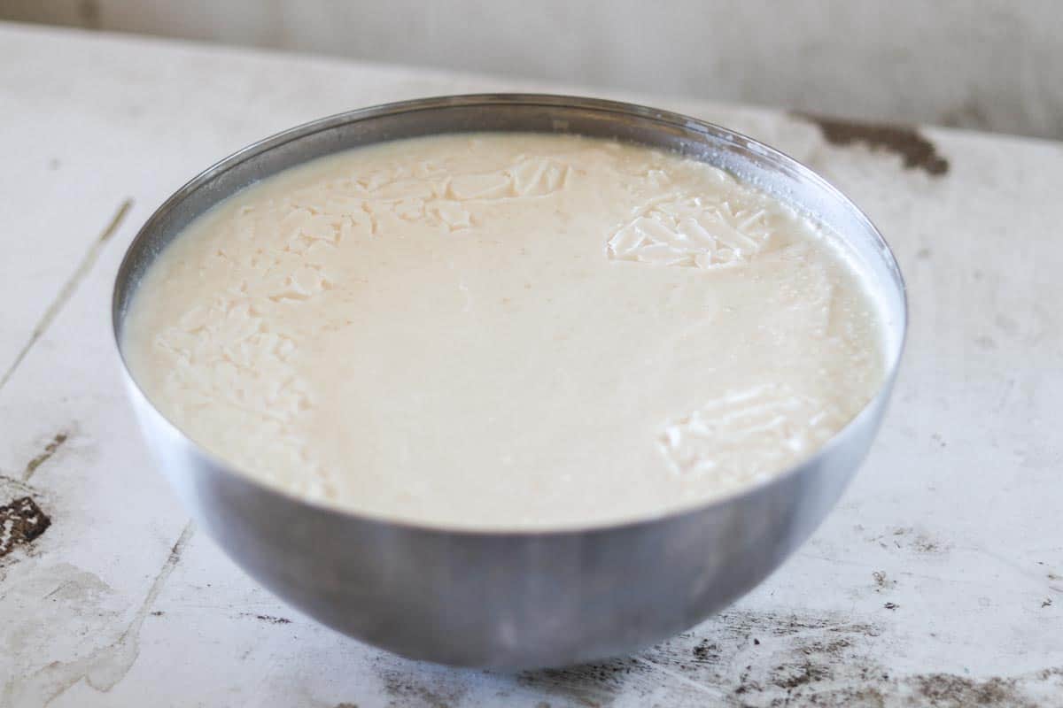 How to Render and Purify Tallow So That it is Odorless and White