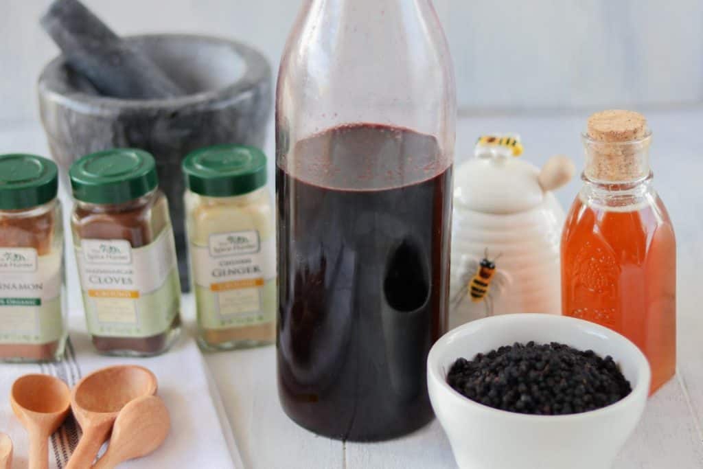 How to make elderberry syrup
